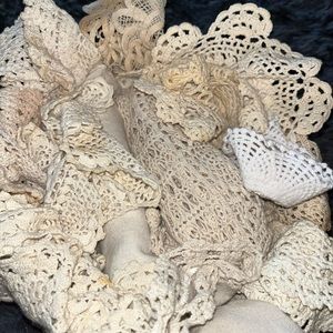 BIG lot of doilies
